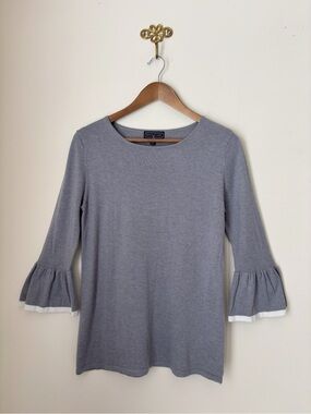 Duffield Lane Grey Bell Sleeve Knit Top Medium